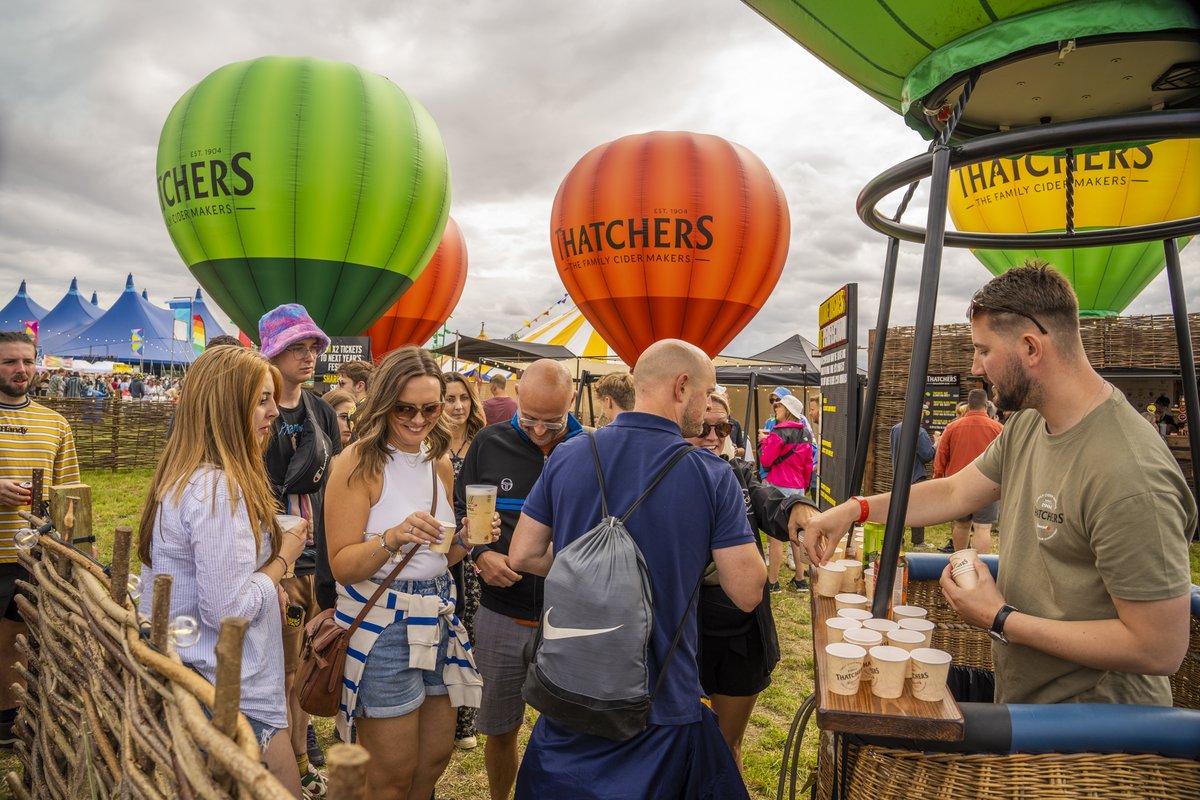 It’s back! The @thatchers_cider Balloon Bar is flying the skies ready for Truck Festival this summer. Make sure to top up your weekend with their refreshing Thatchers Blood Orange, Haze, Cloudy Lemon and brand-new Apple & Blackcurrant cider!