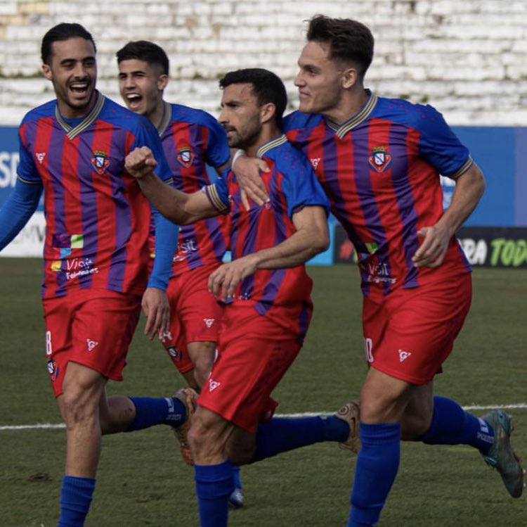 FC Felgueiras regressa à II Liga 19 anos depois.