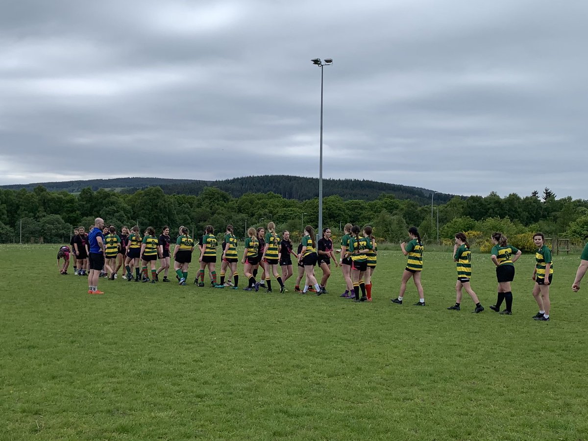 CarolineRugby's tweet photo. 💥Fantastic way to end the last 5 weeks with this group of talented u15 girls . Huge privilege to coach the Caledonia Midlands girls PDH and see the improvement in them all - to get the win today topped it all off 👏👏@SarahHogwood @AndyCummins14 @Whitelaw_H @scotrugbycoach https://t.co/KCQWnF7i6k