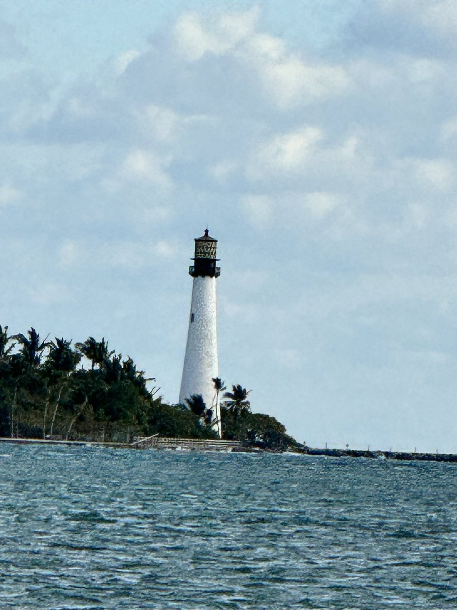 Tim Allen tweet media