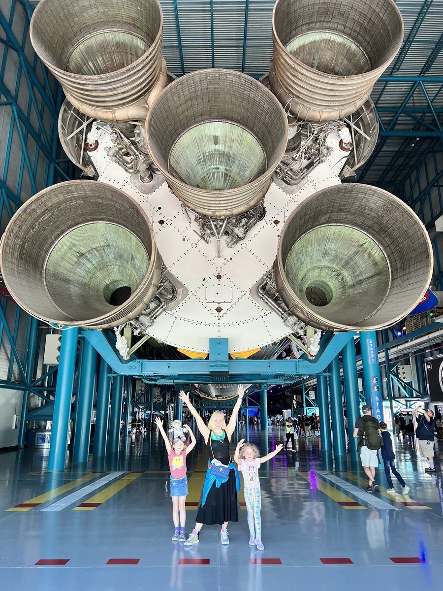 Tim Allen tweet media