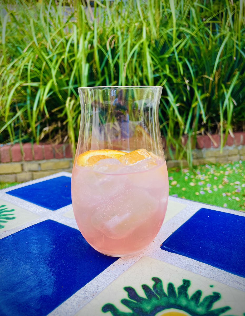 allstar100's tweet photo. Tasting @asterleybros aperitivo bitters with a spritz and highball. Amazing. https://t.co/EeK4skUzHW