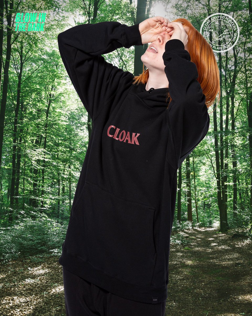 cloakbrand's tweet image. Journal entry ???: As the day comes to a close, we snuggle close under our super cozy soft Cloak Brand Blanket, and hope the Jersey Devil is ALSO too comfy to move.
Available NOW at cloakbrand.com 
#cloakbrand #jerseydevil #cryptidcore #cryptid