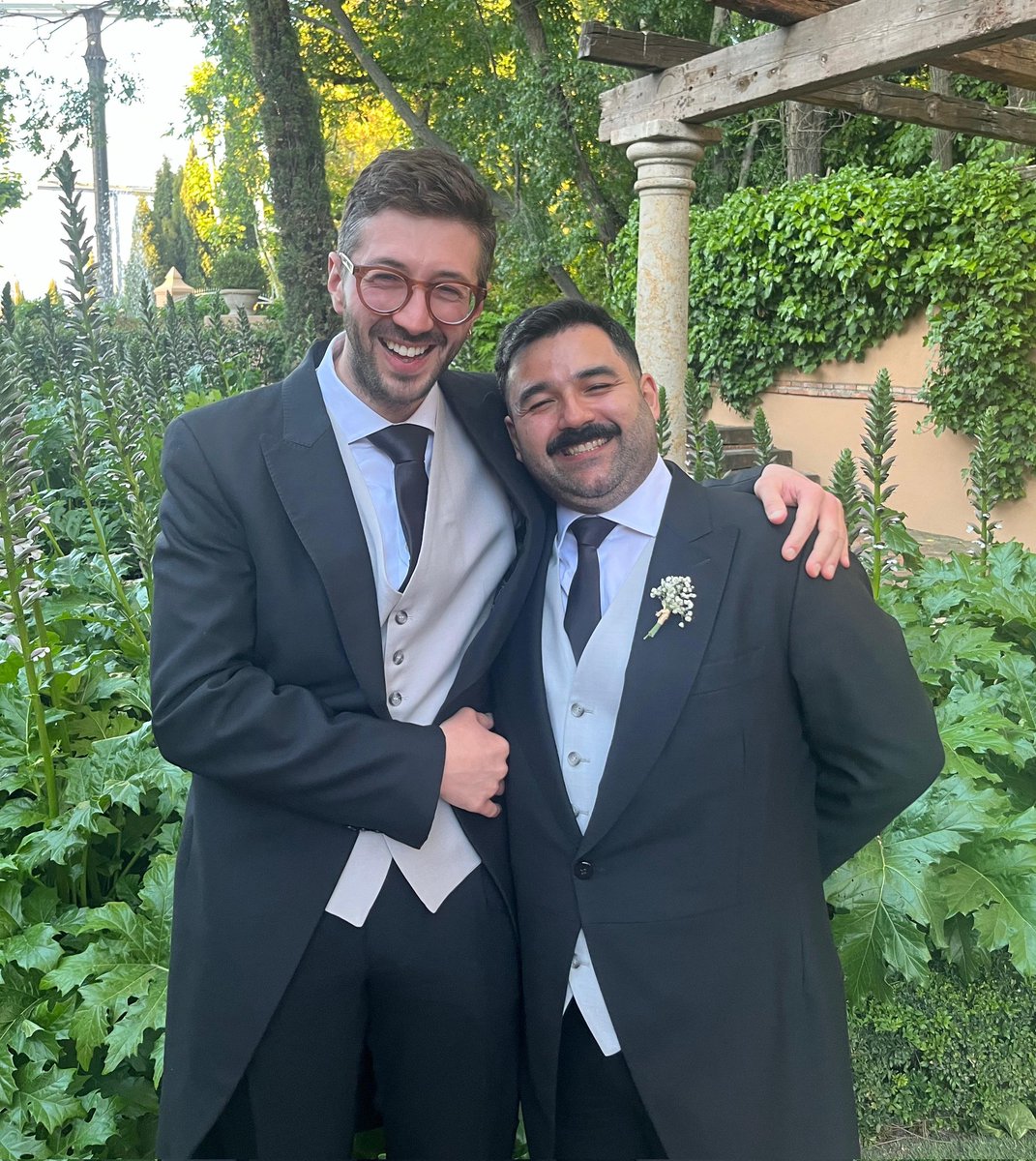 Andrés 🍂 tweet media