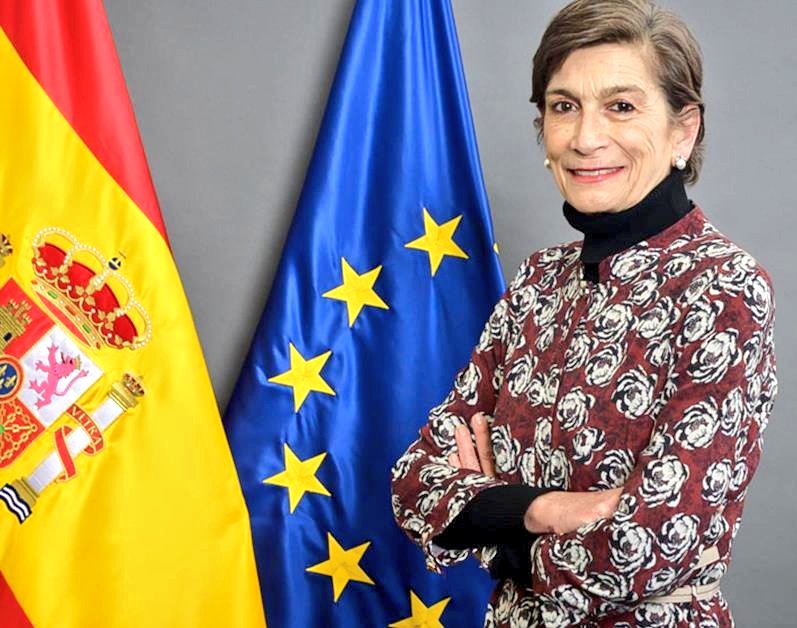 Ghailanni811D's tweet image. La #EMBAJADORA (@EmbEspArgentina)de España🇪🇦 en Argentina🇦🇷, es llamada a consultas por los ataques continuados a la soberanía de España en #Canarias🇪🇦, #Ceuta🇪🇦 y #Melilla🇪🇦, por parte de #Marruecos🇲🇦.

Ironía de la realidad.