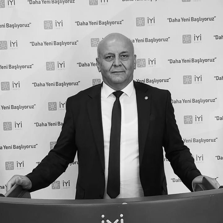 UGUR__POYRAZ's tweet photo. 2 yıl önce bugün Covid-19 nedeniyle kaybettiğimiz  @iyiparti’mize emek veren, gönül veren Isparta İl Başkanımız Mustafa Şimşek Ağabeyimizi vefat yıl dönümünde rahmetle anıyorum. https://t.co/zgWJczYZTu