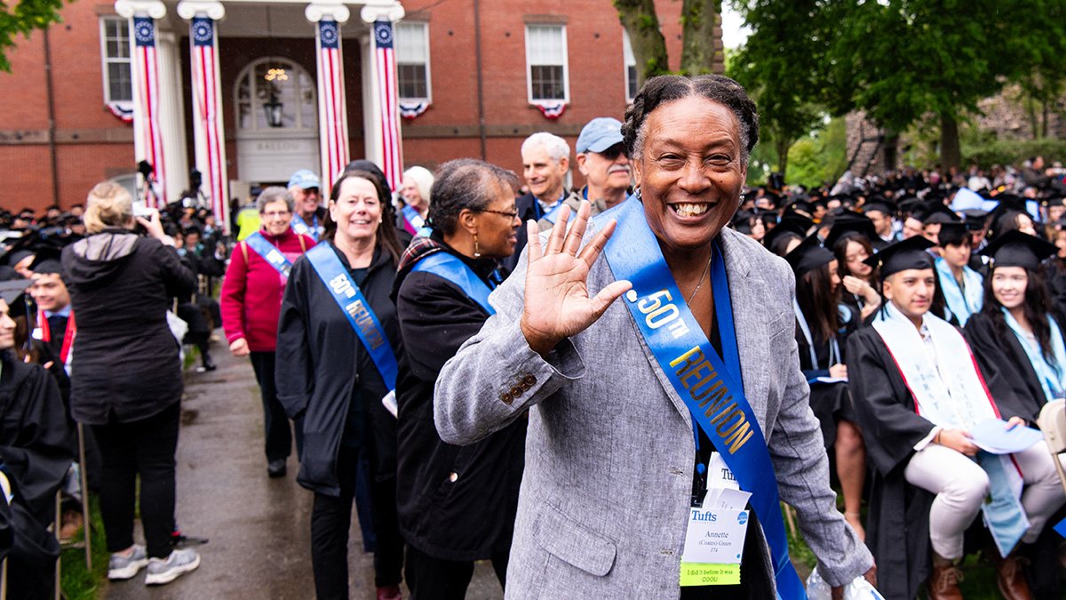 A Jumbo welcome back to the 50th reunion class! These members of the Class of 1974 processed at the all-university Commencement ceremony on the Hill. 🐘💙

[📸: Alonso Nichols/Tufts University]