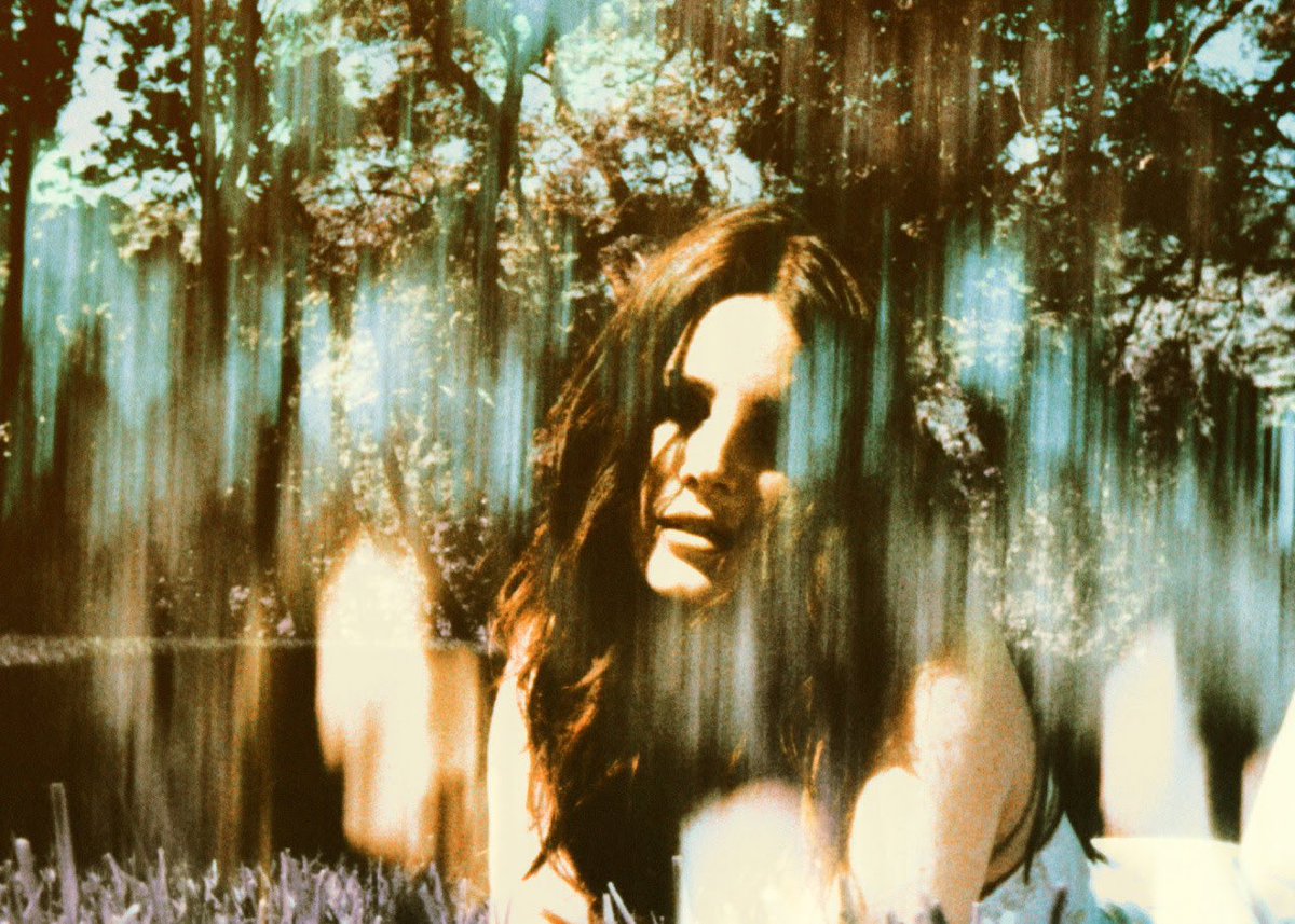 lana del rey photographed by neil krug