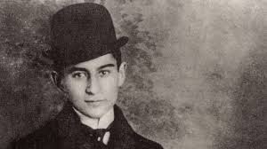 SirTomG's tweet photo. Auch ist das eigentlich nicht Liebe, wenn ich sage,
                    dass du mir das Liebste bist;
             Liebe ist, dass du mir das Messer bist,
                     mit dem ich in mir wühle.

Franz Kafka 
* 3. Juli 1883      † 3. Juni 1924 https://t.co/MpkVnFBJkd