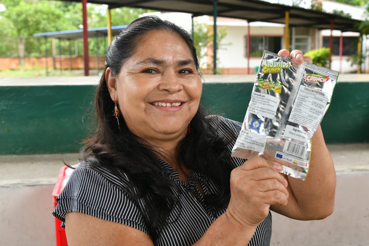 En la asamblea campesino popular que se está llevando a cabo en el Tigre, Putumayo nos encontramos con este proyecto productivo construido por una asociación de víctimas de desplazamiento forzado, una luz de esperanza, una apuesta por la paz en el país. #SemillaDelCambio