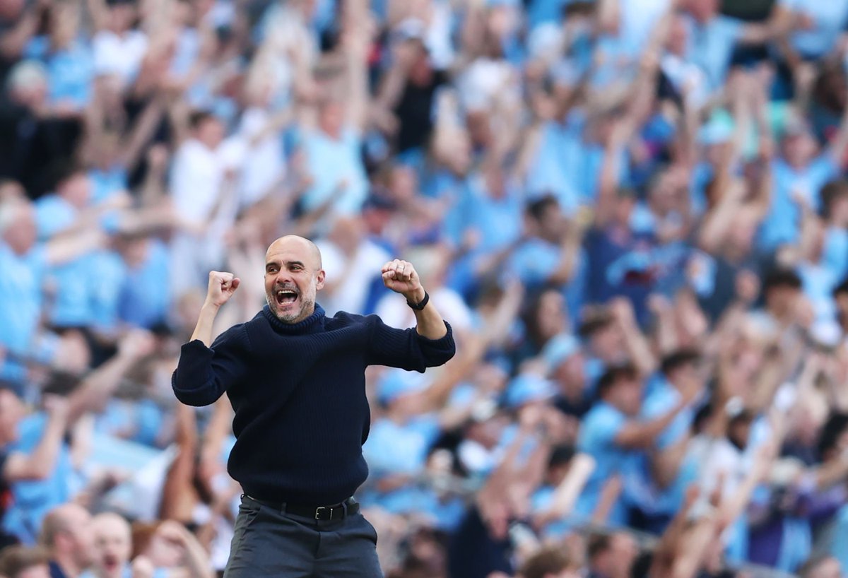 🚨 𝗥𝗘𝗖𝗢𝗥𝗗: Man City have become the first English club in history to win four titles in a row:

🏆 2023/24
🏆 2022/23
🏆 2021/22
🏆 2020/21