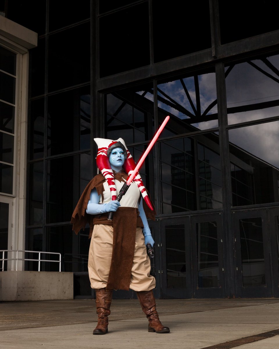 “What I am is beyond your comprehension.” 

Another amazing shot of Shaakin by linneasardina!

#starwars #togruta #jedicosplay #starwarscosplay #c2e2 #maytheforcebewithyou #noodlehead