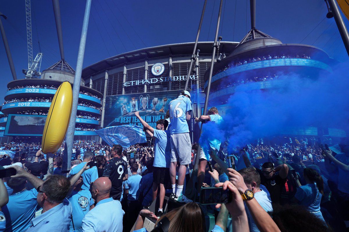 City_Chief's tweet photo. North London Never

Manchester City 4ever!!! 

🏆🏆🏆🏆 https://t.co/d04UWP0FG0