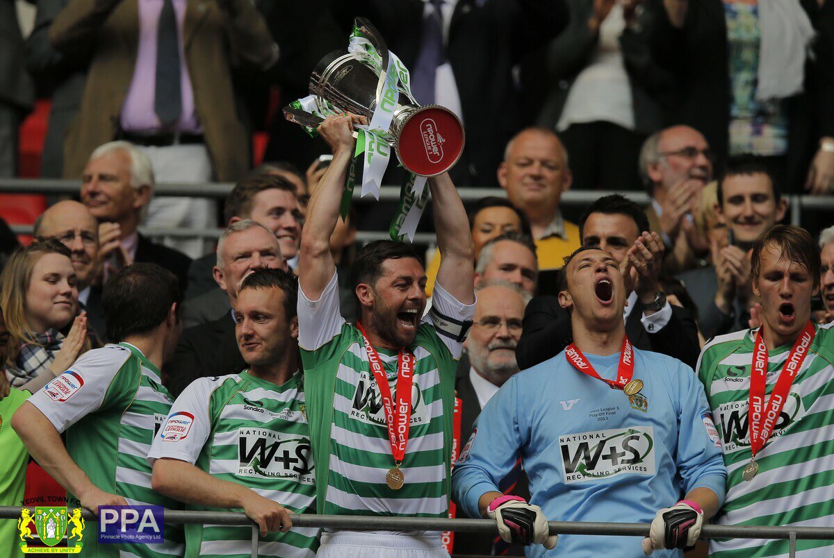YTFC's tweet photo. A magical afternoon under the arch! 🤩

1️⃣1️⃣ years since the Glovers secured promotion to the Championship! 

#YTFC 💚 https://t.co/gKIvAYlekd