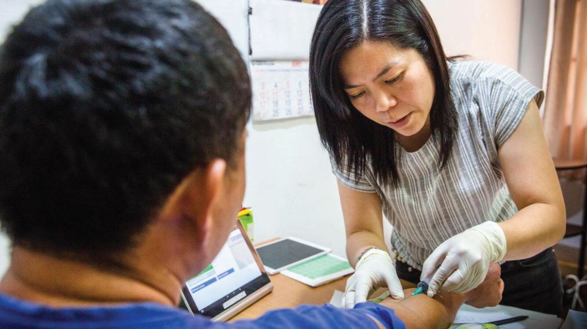 To mark #APIMay19, we’re spotlighting Thailand’s efforts in leveraging the HIV response. A report from @theglobalfight & @UNAIDS, funded by @ejaf, explores how their recent HIV response supported a 45% drop in new HIV cases from 2010-2022. Learn more: bit.ly/3UEa7fd