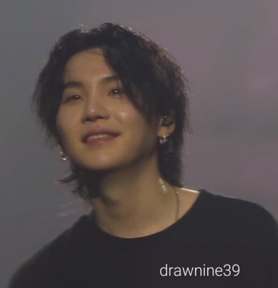 hourly yoongi (@houriysuga) on Twitter photo 
