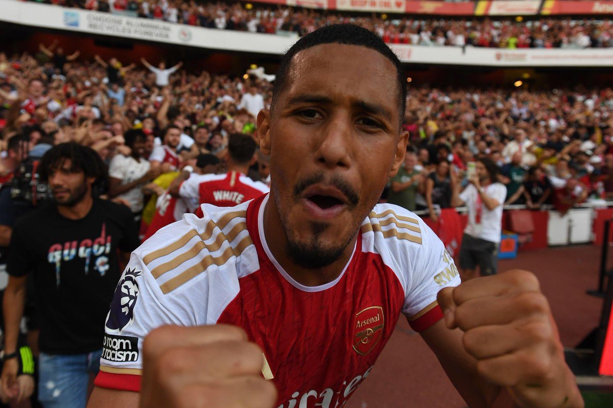 🚨 JUST IN! William Saliba, IRON MAN. 🇫🇷 The Frenchman becomes the first ever Arsenal outfield player to play every minute of a Premier League campaign. 🦾