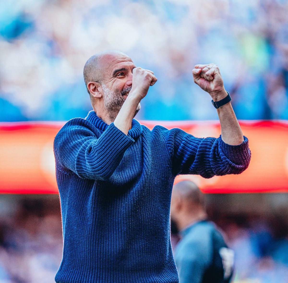 Guardiola really won the league with Haaland out for a long time, with De Bryune out for a long time. Truly insane Best manager the EPL has ever seen 🇪🇸💫