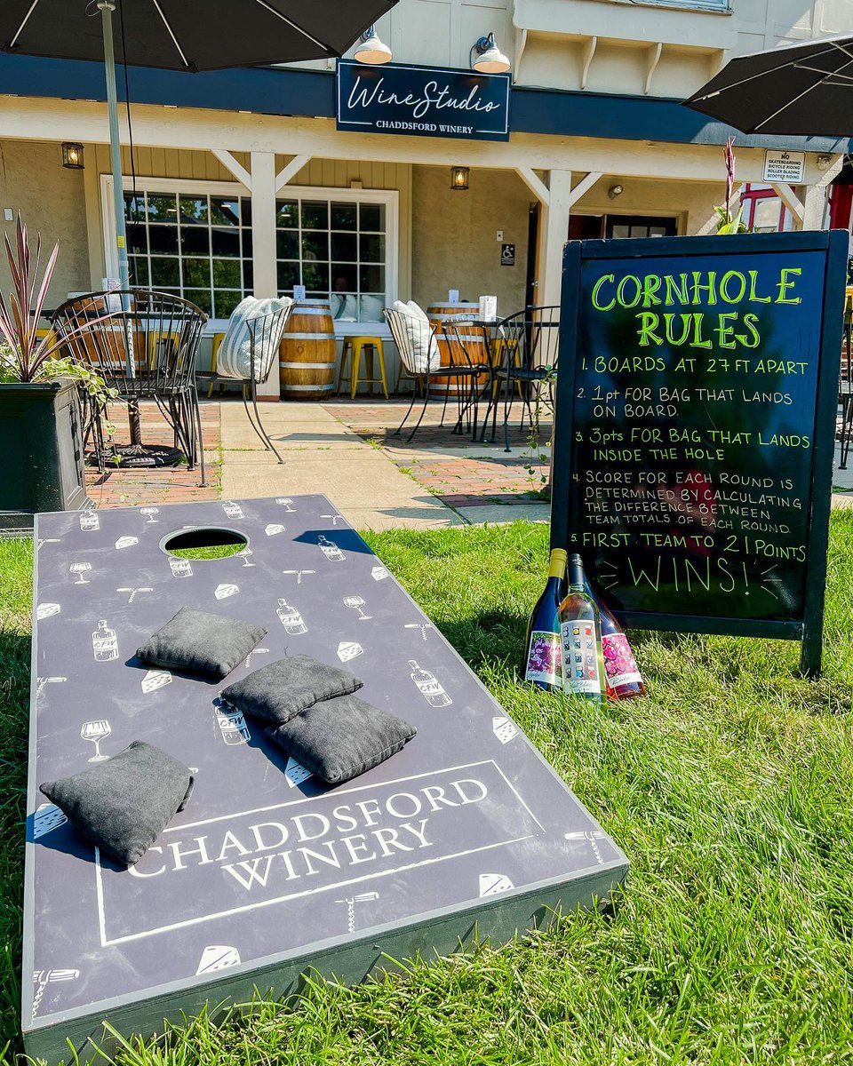 CFWpennpurchase's tweet photo. It is a perfect day for a wine slushie, some corn hole and live piano from Susie this afternoon! #winetasting #wineslushies #peddlersvillage #PAWines #LiveMusic #piano #cornhole #visitbuckscounty #visitpa https://t.co/GdwHEfaRd0