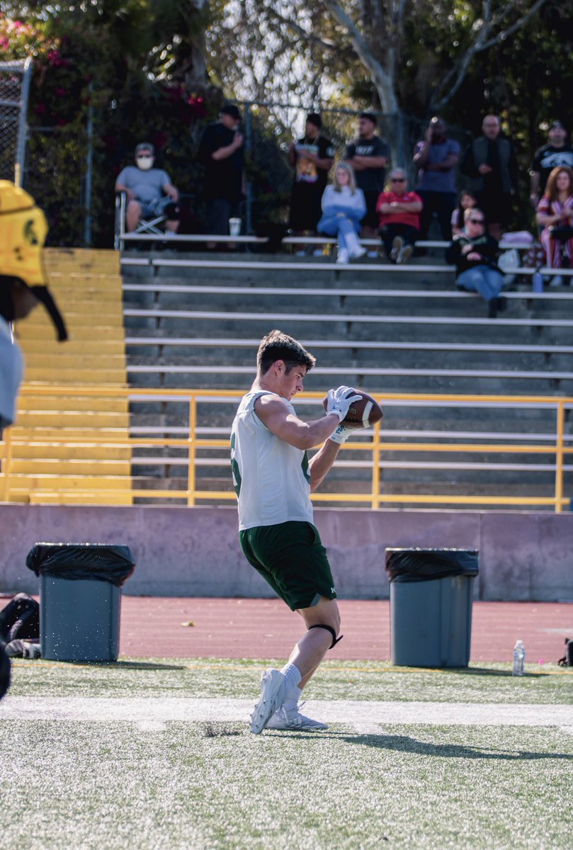 Spring ball coming to a close. Excited to get to summer ball! <a href="/DamienFootball_/">Damien Spartan Football</a> <a href="/10HernandezM/">Michael Hernandez</a> <a href="/JStew8/">James Stewart</a> <a href="/DUiagalelei/">Big Dave Uiagalelei</a> <a href="/CoachJohnson32_/">Coach Niko Johnson</a>