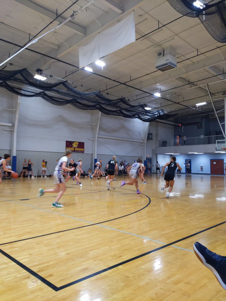 Evan Bell (@coachevanbell) on Twitter photo Zero Star 2025 & Naturals has lived up to the hype. Kara Roberts efficient 3's off dribble or catch, Eva Gerard powerful inside & outside shooter. Mariah Kerley full court finishes & steals. <a href="/PGHCircuit/">Prep Girls Hoops Circuit 🏀</a> <a href="/PGHMichigan/">Prep Girls Hoops Michigan</a> #pghlive Zero Star 2025 & Naturals has lived up to the hype. Kara Roberts efficient 3's off dribble or catch, Eva Gerard powerful inside & outside shooter. Mariah Kerley full court finishes & steals. <a href="/PGHCircuit/">Prep Girls Hoops Circuit 🏀</a> <a href="/PGHMichigan/">Prep Girls Hoops Michigan</a> #pghlive