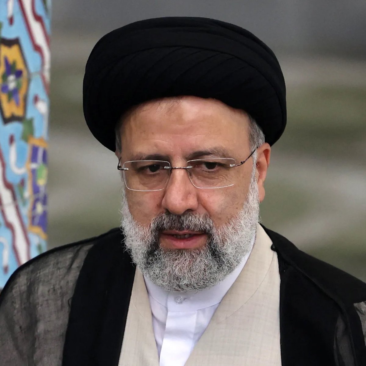 BREAKING: Only 1 of the 3 helicopters in the Iranian President Raisi's Convoy crashed — the helicopter he & the Iranian FM were in. Why is Israel claiming they know the Iranian President died before any Iranian confirmation?