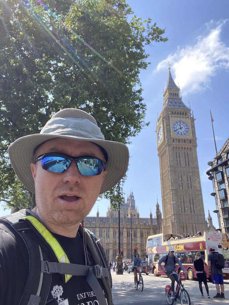 evoecolab's tweet image. Hello London, it’s been a while! See you tomorrow ⁦@royalsociety⁩ #ProcB