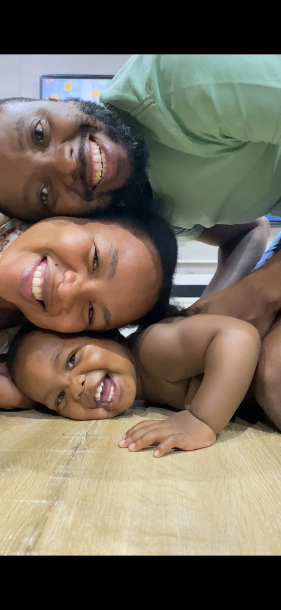 SibonisoShamase's tweet photo. My Family 🙂 https://t.co/lvFjPwkxn7