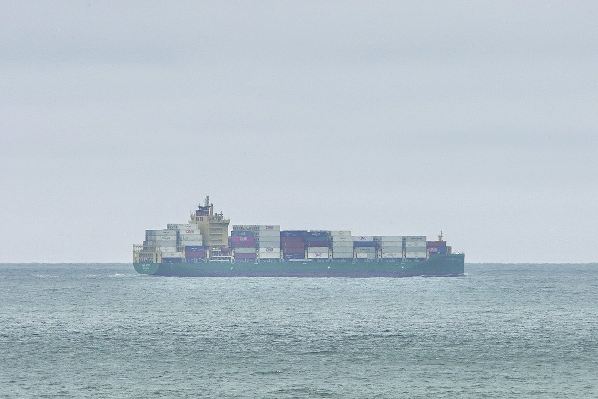 Operated by #CMACGM the CAPE SCOTT, IMO:9950117 en route to Cartagena, Spain, flying the flag of Denmark 🇩🇰. #ShipsInPics #ContainerShip #CapeScott