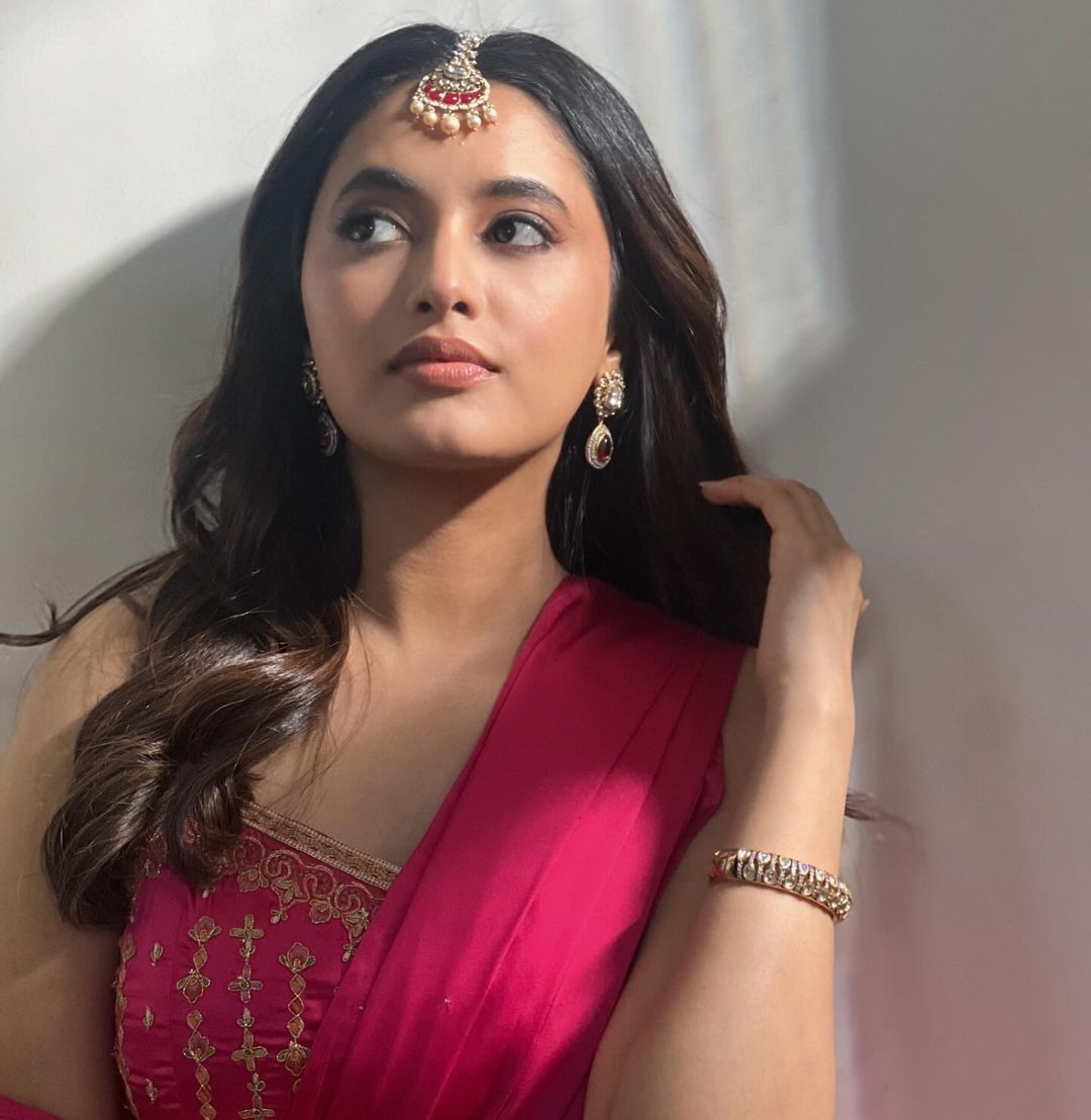 GN9VN1gbQAAZneh?format=jpg&name=medium