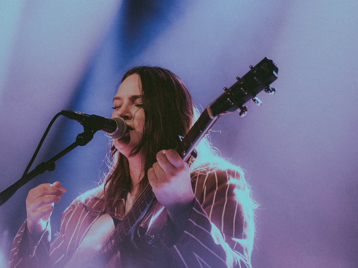 Charlotte (@underthefeather) on Twitter photo I've loved the music of <a href="/thestaves/">The Staves</a> since album one.
Last weekend, I got to do this —
#musicphotography I've loved the music of <a href="/thestaves/">The Staves</a> since album one.
Last weekend, I got to do this —
#musicphotography