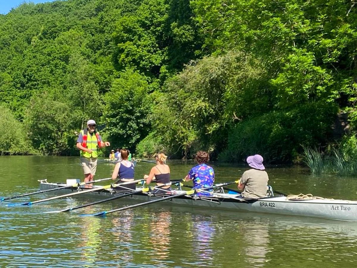 It’s learn to row time again! The sun came out especially ☀️ Look forward to see you all next session 💪💪💪 #learntorow #rowinginbristol #bristolrowing #bristolarielrowingclub #sunsoutgunsout💪