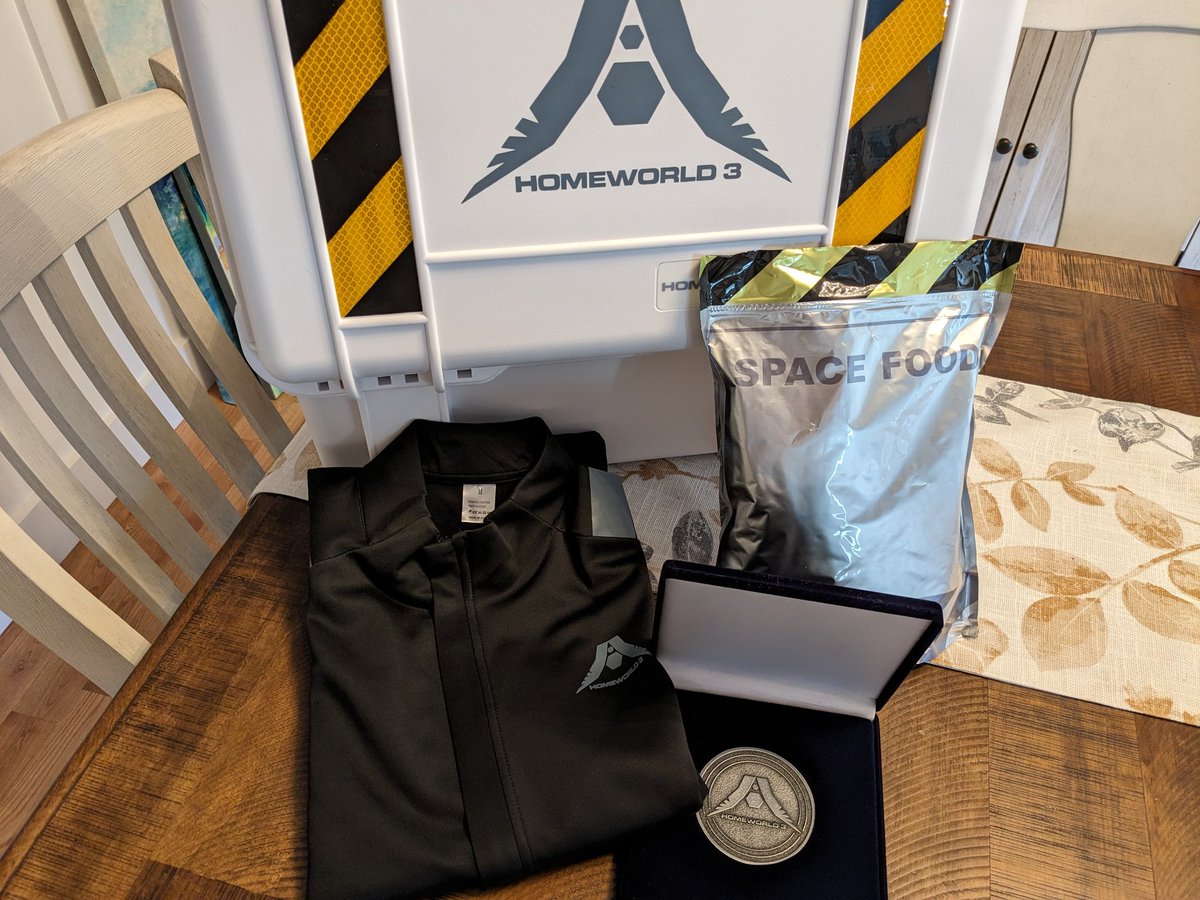 In honor of my service to Imogen S'jet and the Hiigaran people, I have been presented with a medal, a uniform jacket... and a whole load of space MREs, because the journey has just begun! 

Thanks <a href="/HomeworldGame/">Homeworld</a>, very cool!

#HomeworldPartner #ad