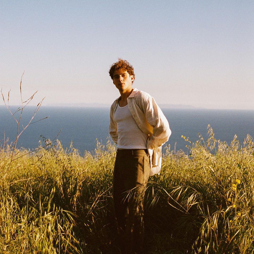 doma 🂱 MAN’S BEST FRIEND ERA tweet media