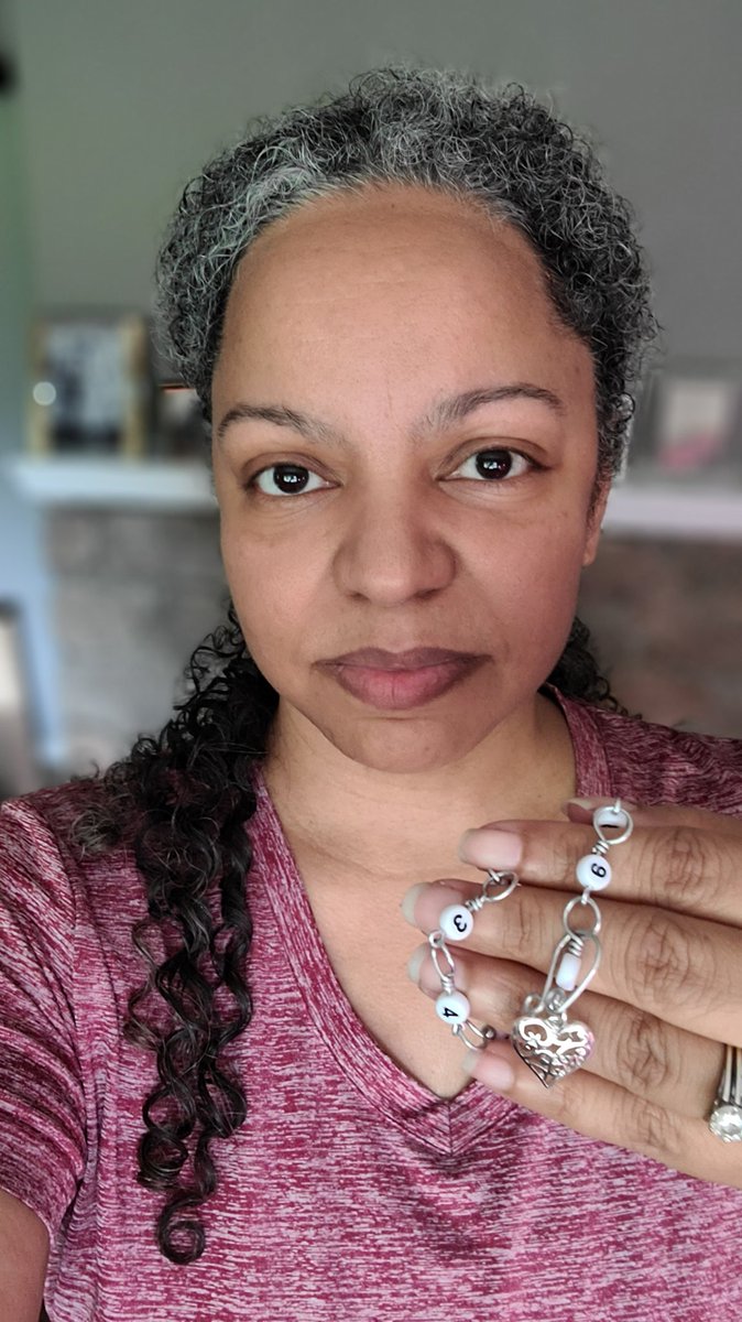 TinaLRoman's tweet image. Made the cutest row counters for my next knitting project! 🧶✨ They’re perfect for keeping track and avoiding stitch mix-ups. Any guesses on what I’m making next? Drop them below! 🤪 #KnitWithLove #CraftyMoments #KnittingFun