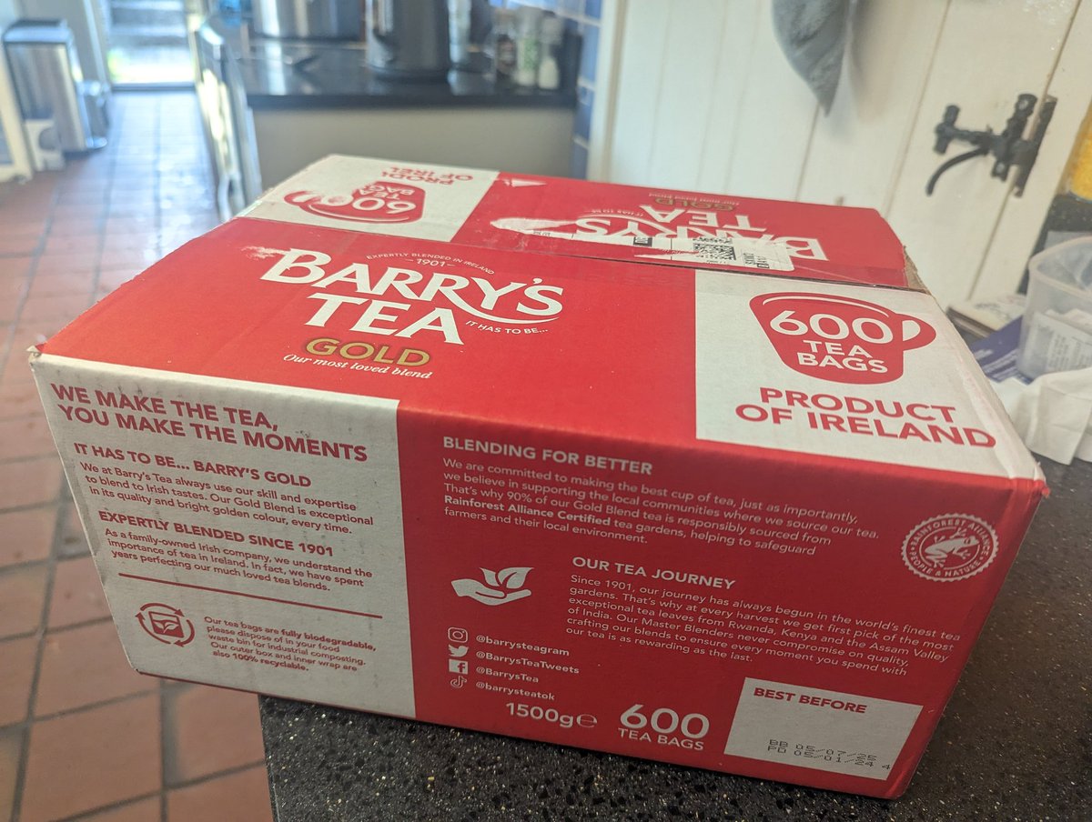 Field-FX - a demoparty @ EMFCamp (@fx_field) on Twitter photo The Tea Lovers Committee told us we had to have Barry's at <a href="/emfcamp/">Electromagnetic Field</a> again!
#demoscene #emfcamp The Tea Lovers Committee told us we had to have Barry's at <a href="/emfcamp/">Electromagnetic Field</a> again!
#demoscene #emfcamp