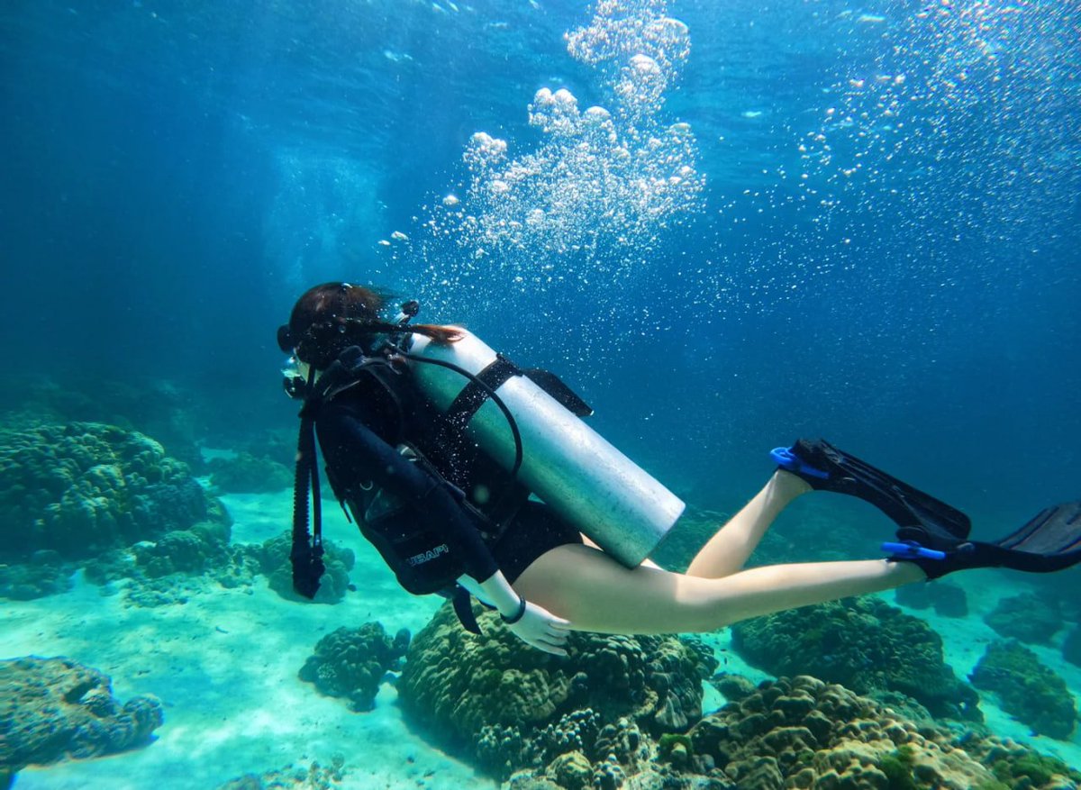 Recording my first deep dive🤿so happy!