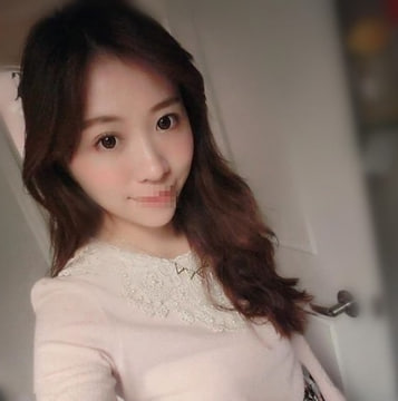 瓜 瓜  159-44kg-C+-32歲
🥰：#台南人妻兼
價位：6000一節 #買二送一
介紹：#擁有小女人的嫵媚加上溫柔貼心的服務..
#只讓你不停的想要〜配合度高哦〜
