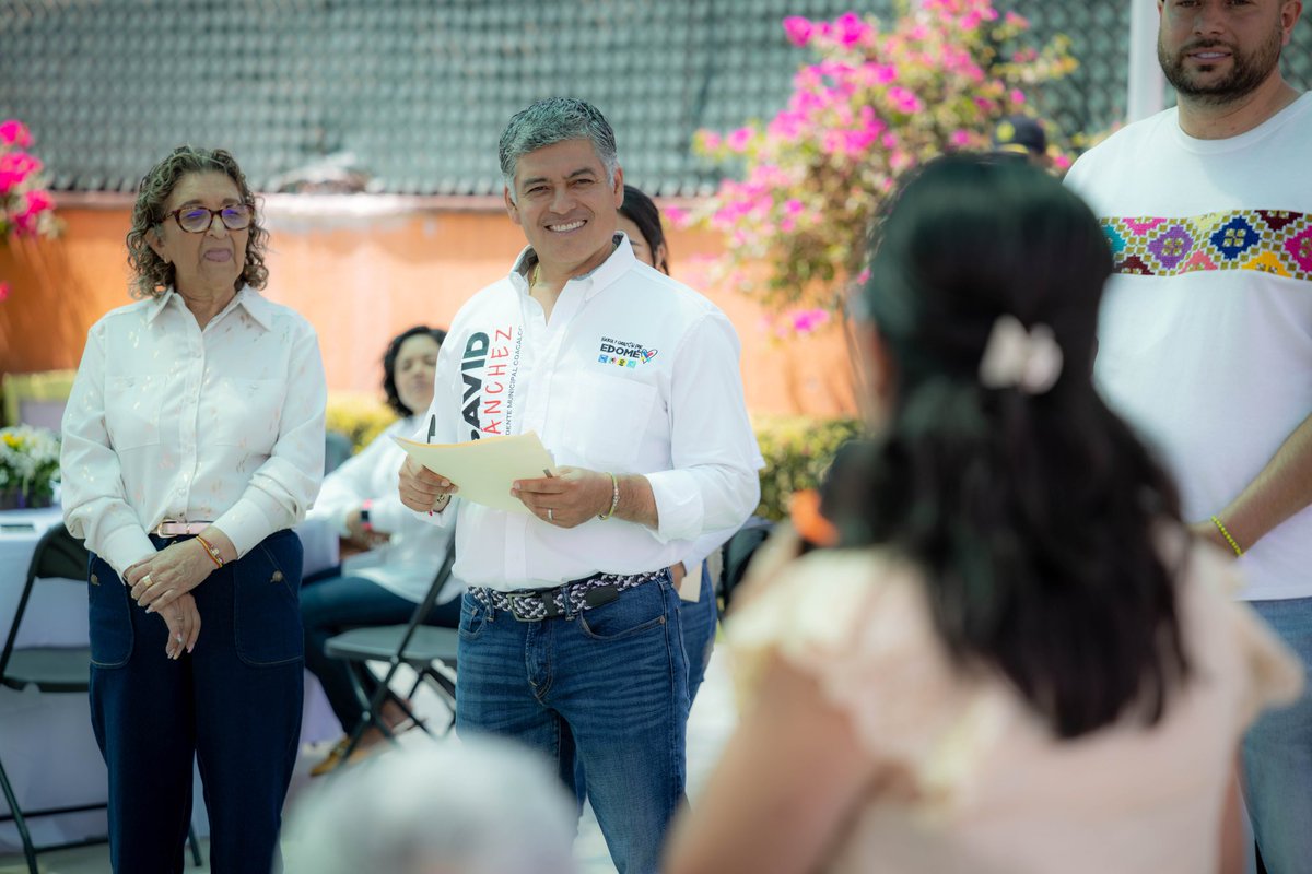 Como parte de nuestros compromisos de continuidad, en el andador de Cabecera Municipal colocaremos alumbrado público y también construiremos un gimnasio al aire libre. Gracias a mis vecinos por su apoyo en todos estos años. ¡Vamos con todo!✋🏼💙❤️💛🩵 #ContinuidadDeResultados