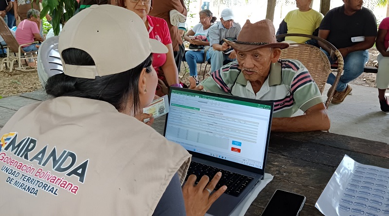 Productores de Urdaneta participan en el Censo Agropecuario Miranda 2024 #PsuvMiranda #20May n9.cl/az1g3o
