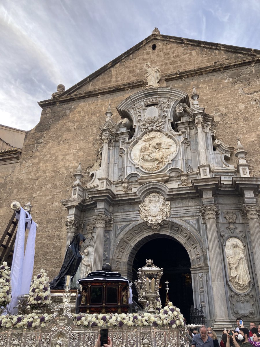 lucassegovia09's tweet photo. @SantoSepulcroGR 
@bandaillora https://t.co/5s52ZLus1R