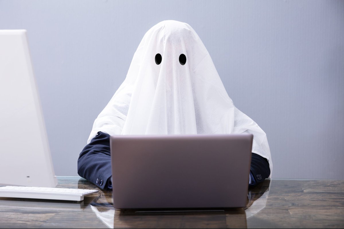 For one freelance ghostwriter, anonymity is a lucrative gig. entrepreneur.com/business-news/…