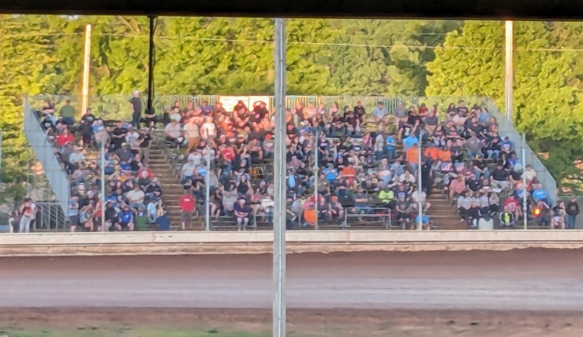 Thank you for the amazing support last night and helping us to pack the track for the 95th anniversary season opener featuring the @WorldofOutlaws!