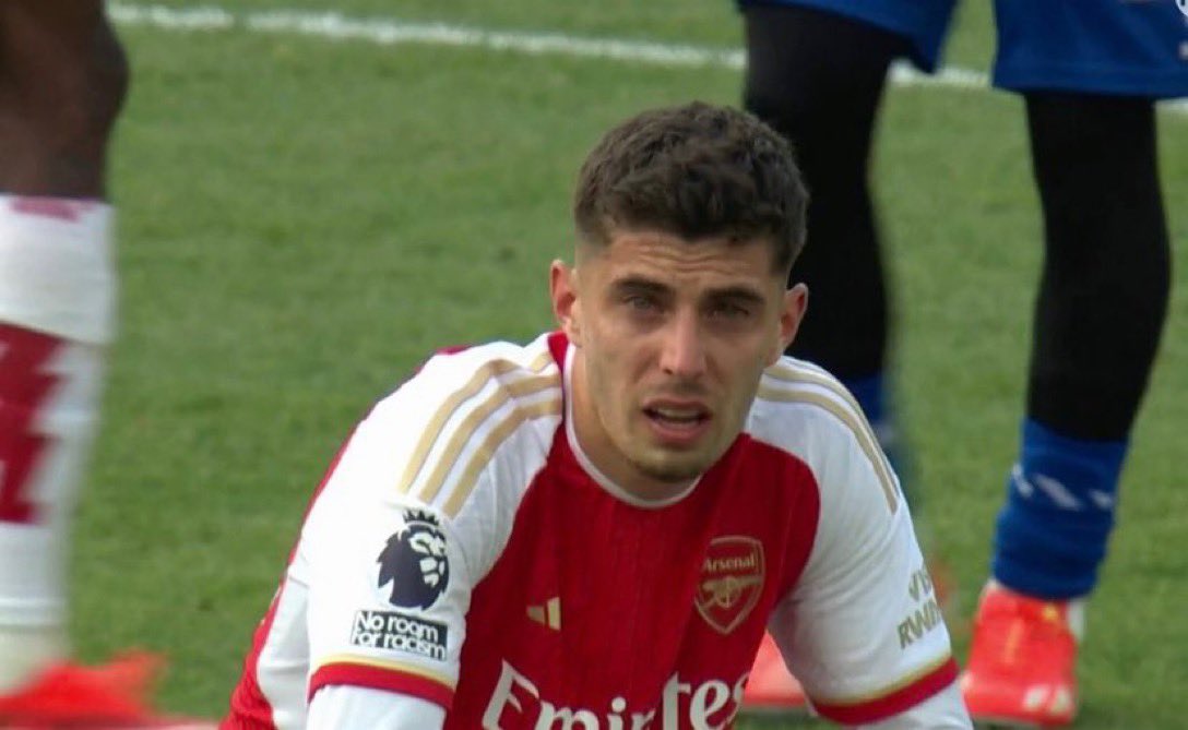 LoveTheShirt's tweet image. Inject it