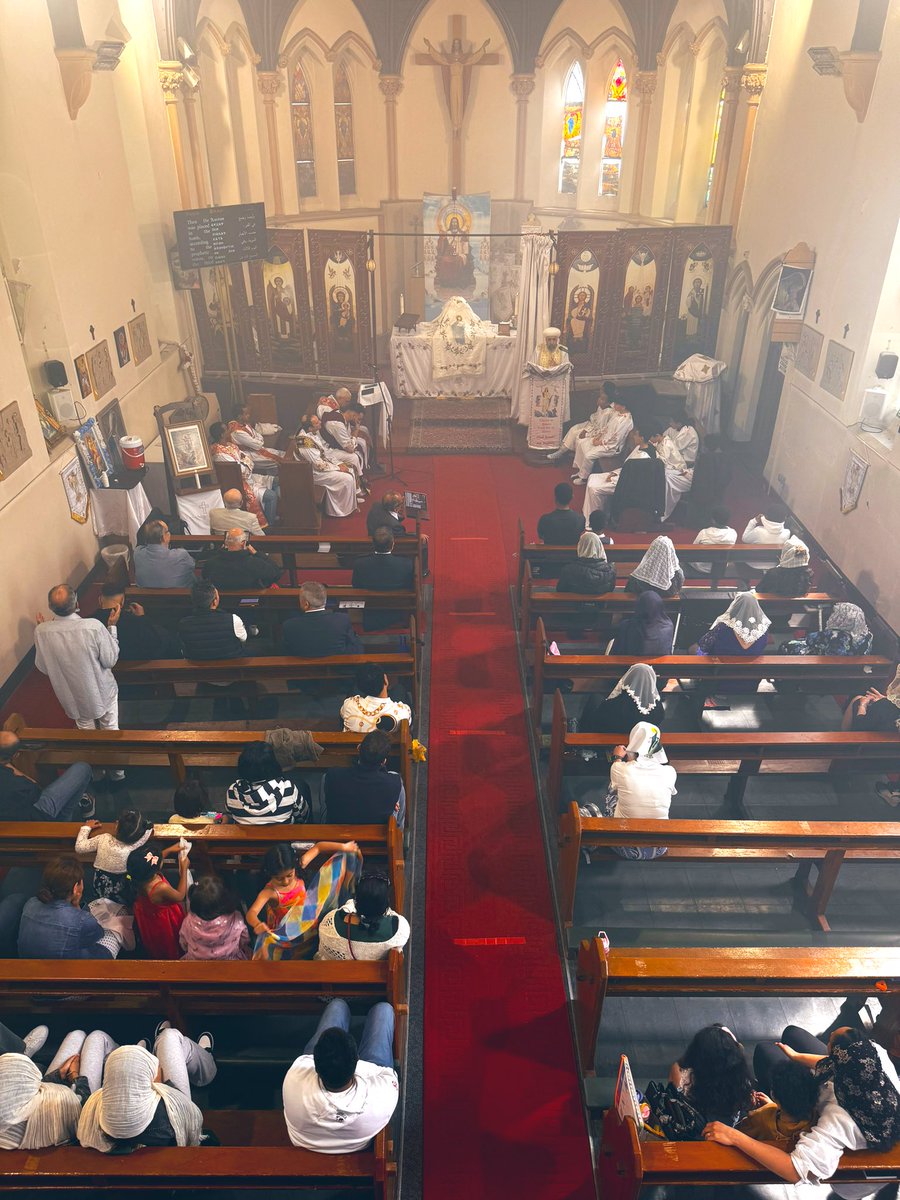 A beautiful Liturgy this morning in #EastLondon with <a href="/FrMichael_SMSG/">Fr Michael</a> and the wonderful <a href="/StMaryStGeorge1/">St Mary and St George Coptic Church East London</a> community, with the consecration new Chanters for the parish.

A joy and a blessing to welcome clergy and laity of our sister Ethiopian Orthodox Tewehedo Church in London, and