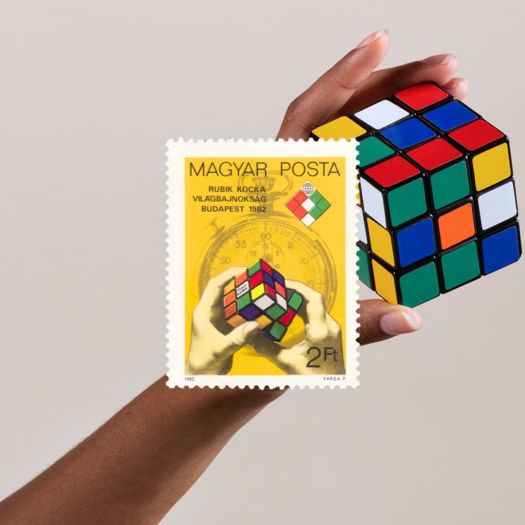 El 19 de mayo de de 1974, Ernö Rubik, inventó uno de los juguetes más famosos del mundo: el cubo Rubik. Este “cubo mágico” sigue presente como el juguete de millones de personas alrededor del mundo. 

Timbre:First Rubik's Cube World Championship, país: Hungría, año: 1982