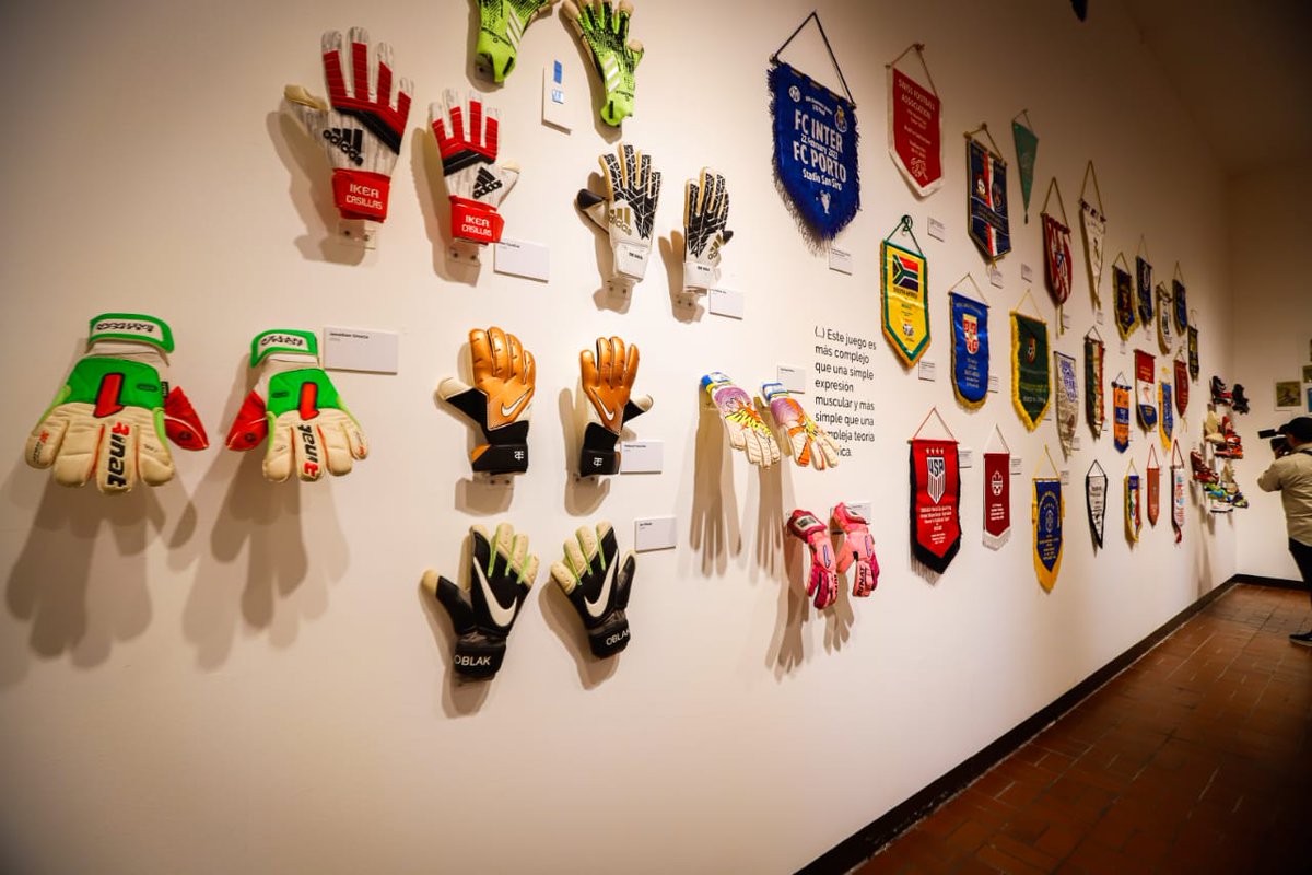 Aprovecha las últimas semanas de la exposición "El futbol como pretexto".

Estaremos hasta el 7 de Junio 🤩

📍 Pabellón Cultural de Monterrey 
⏰ 10 am a 6 pm
🎟️ Acceso gratuito.

#Somos26 #SomosMonterrey #MonterreyEstamosListos