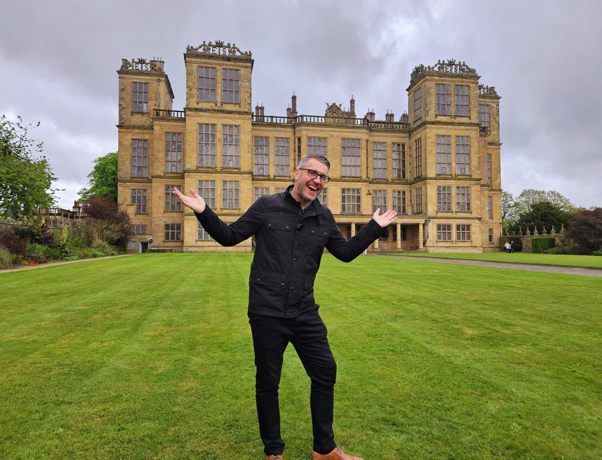 Been working with @AQA and @OUPSecondary on a FREE webinar for the GCSE Hardwick Hall Historic Env. for Elizabethan England (2025). Join me on Tuesday 2nd July at 4pm (you get the recording if you sign up). Register here: ow.ly/2Mib50RHaF1 #historyteacher #GCSEHistory