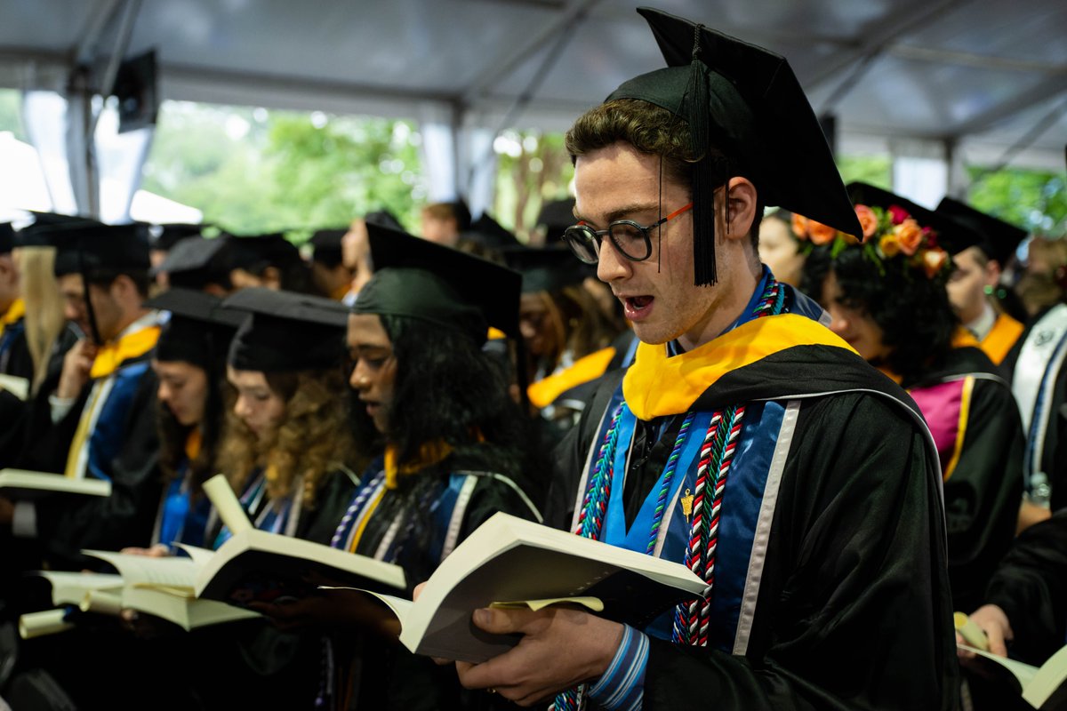 🎉Congratulations #Hoyas2024! 🎉You made it! 🎓We are so proud of all you have accomplished and we can’t wait to see what you do next! #Hoyas2024 💙🩶