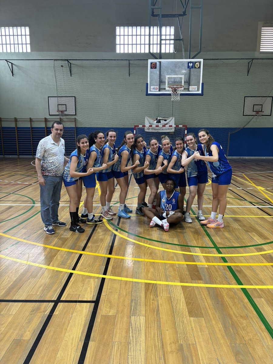 🚨🏀SEMIFINAL JUNIOR ZONAL🚨 Nuestro Junior B se clasifica para disputar la final de la competición zonal de la @fbcv_es tras la semifinal frente a @CBMBenifaio . ENHORABUENA CHICAS 💪💪💪 #AMUNTNOU💙💙💙